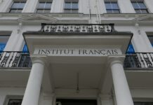 What are the 3 benefits of learning French online? french institute