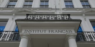 What are the 3 benefits of learning French online? french institute